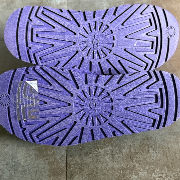 Purple Uggs - Picture 5 of 6